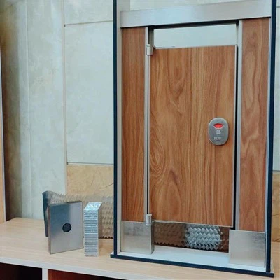 18 mm-es alumínium WC fülke